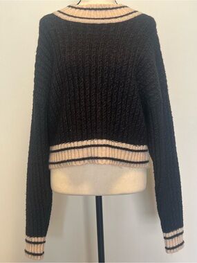 Heartloom Black Cable Knit Cropped Sweater with Cream Trim
